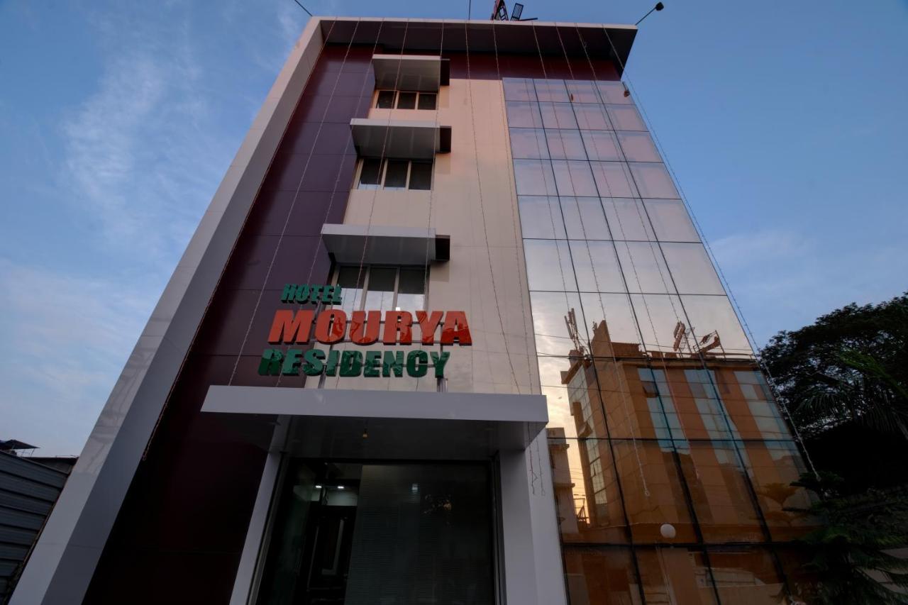 Hotel Mourya Residency Navi Mumbai Extérieur photo